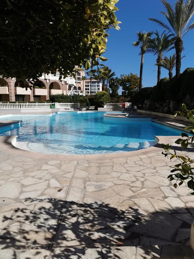 Appartement En Bord De Mer Канны Экстерьер фото